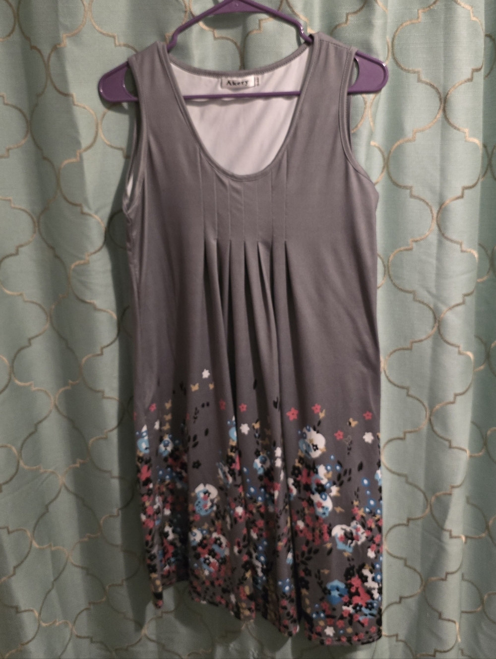 Akery NWOT Gray Womens Size XL Pleated Floral Print Sheath Dress